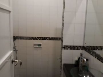 Dijaul rumah second mewah murah dgn swimming pool pdlabu,Jaksel