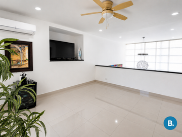 casa en venta en la castellana. Cod V526