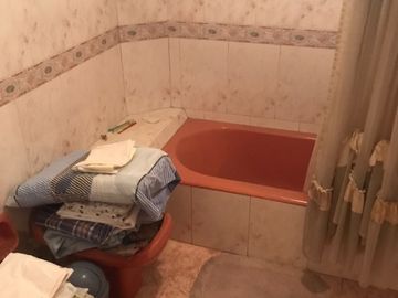 Casa para 2 Familias en venta en Lanus Oeste