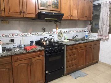 Casa para 2 Familias en venta en Lanus Oeste