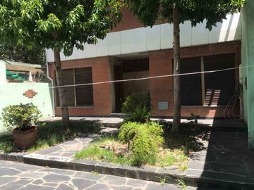 Casa para 2 Familias en venta en Lanus Oeste