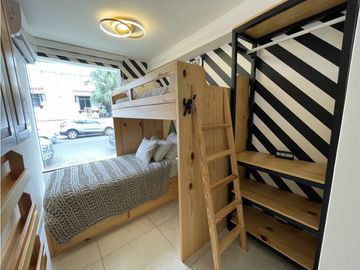 SEA CONFIABLE VENDE APARTAMENTO PH ARMONIA EN AV BALBOA