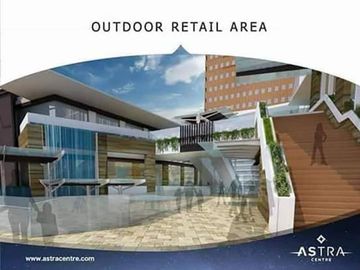 1 Bedroom Condominium with Mall and with Radisson Red Hotel