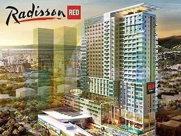 1 Bedroom Condominium with Mall and with Radisson Red Hotel