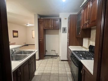 Venta Casa Amplia Bosques del Poniente