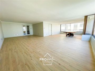Departamento en Venta en Enrique Foster/Presidente Riesco