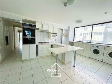 Departamento en Venta en Enrique Foster/Presidente Riesco