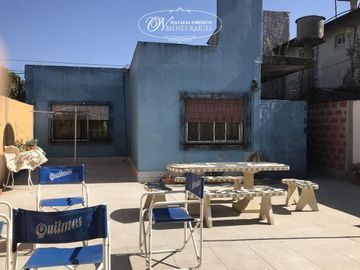 Casa en venta- Jose Clemente Paz- 5 ambientes