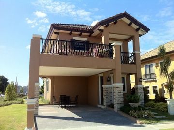 Ready For Occupancy 4 Bedroom House and Lot in Santa Rosa