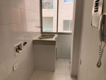 apartamento en venta en altos de riomar. Cod V105463