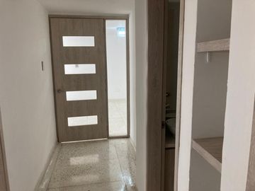 apartamento en venta en altos de riomar. Cod V105463