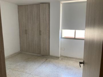 apartamento en venta en altos de riomar. Cod V105463
