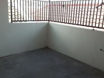 Rumah Babatan Pratama Wiyung 1 M