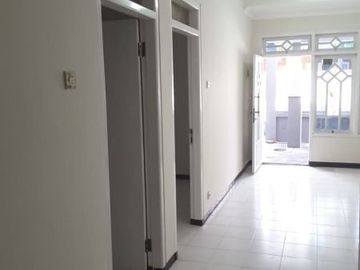 Rumah Babatan Pratama Wiyung 1 M