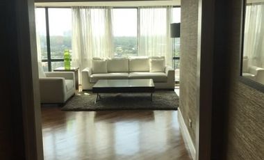 Condominium 2 Bedrooms: 2BR Condo For Sale in Hidalgo Place Rockwell Makati City