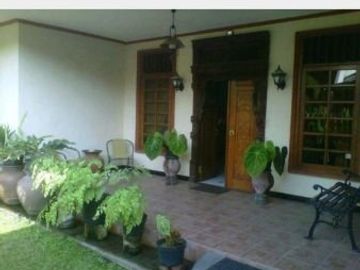 DIJUAL Rumah di Margorejo