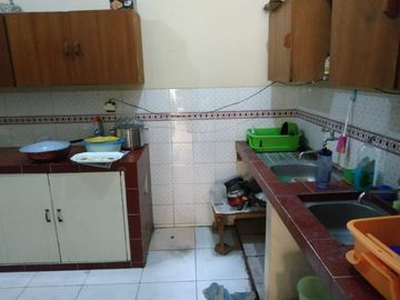 DIJUAL Rumah di Margorejo