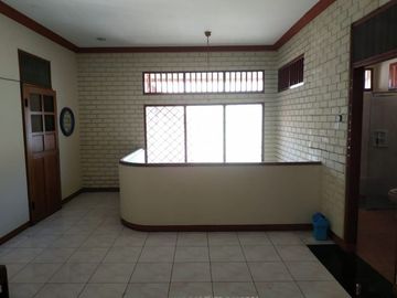DIJUAL Rumah di Margorejo