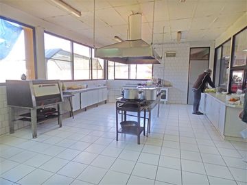 Restaurant en venta en Maule. Acceso 5 Sur