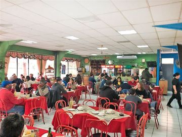 Restaurant en venta en Maule. Acceso 5 Sur