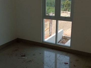 HUNIAN CANTIK DESIGN MEWAH,LOKASI NYAMAN DAN ASRI; SINDANGLAYA