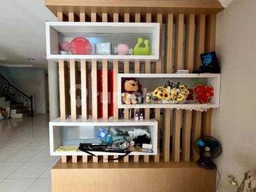 Dijual Cepat Rumah Taman Palem Semi Furnish SHM