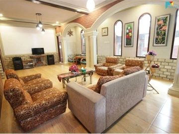 Villa murah dan mewah di cisarua bogor dekat taman safari