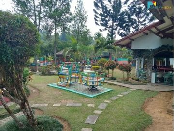 Villa murah dan mewah di cisarua bogor dekat taman safari