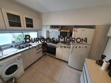 Semipiso en venta en Moron Sur