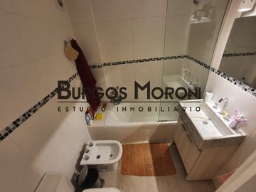 Semipiso en venta en Moron Sur