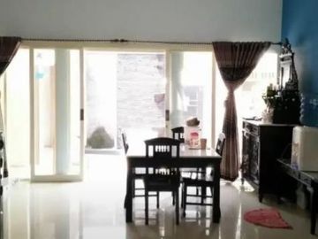 Rumah 2 Lantai Siap Huni Kutisari Selatan Surabaya