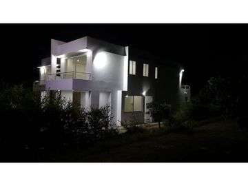 CASA CAMPESTRE LA MESA
