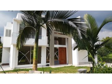 CASA CAMPESTRE LA MESA
