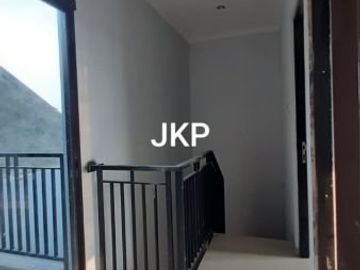 RUMAH BARU MURAH 2LANTAI SIAP HUNI DI LOKASI STRATEGIS DI PADURENAN MUSTIKA JAYA BEKASI TIMUR