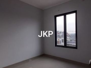 RUMAH BARU MURAH 2LANTAI SIAP HUNI DI LOKASI STRATEGIS DI PADURENAN MUSTIKA JAYA BEKASI TIMUR
