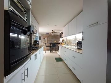 casa en venta en bosques del limonar. Cod V6290772