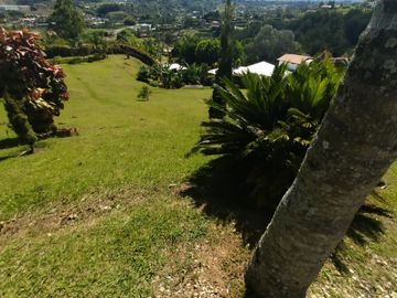 finca en arriendo/venta en santa bárbara. Cod A9433999