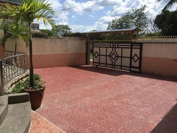 House for Sale with 5 Units Apartment in Mabalacat Angeles City