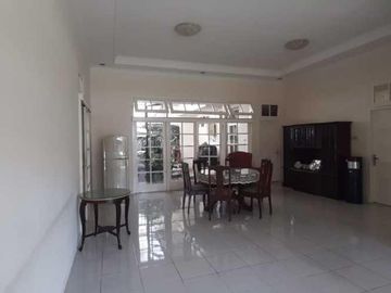 Rumah Terawat Super Homey 1 Lantai di Bukit Cinere Indah