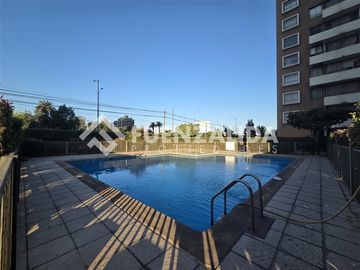 Departamento en venta de 1 dorm. en Maipú