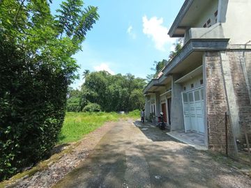 Rumah berlokasi strategis di selatan komplek akmil Magelang