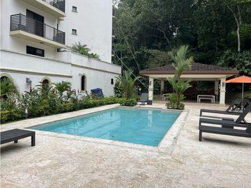Venta de apartamento en Clayton-Albrook, Ph Embassy Village