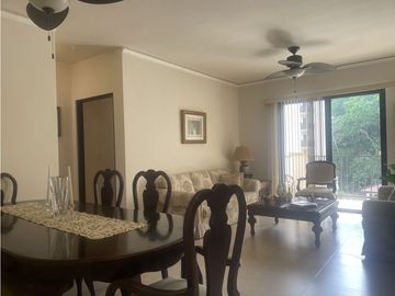 Venta de apartamento en Clayton-Albrook, Ph Embassy Village