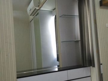 Amazing Murah Banget 3BR , GateWay Cicadas Apartment | AGUNGWIRACANA