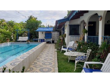 VENTA DE CASA FAMILIAR EN CHAME