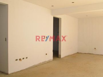 # 🏡 Casa Vichayo: Tu Hogar Soñado Te Espera en La Mariposa

## 🌟 Imagínate Despertar Cada Mañana en Tu Propio Paraíso

¿Te imaginas vivir donde el