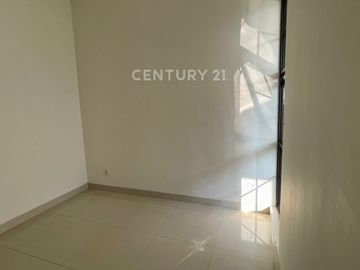Disewakan Rumah Baru Siap Huni Maison De Wisteria Metland Menteng