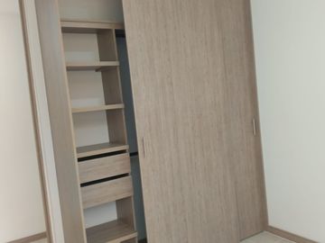 apartamento en arriendo en lorient. Cod A401100
