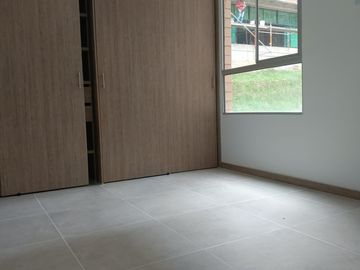 apartamento en arriendo en lorient. Cod A401100