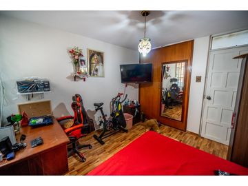 VENDO CASA  EN URB. LOS JARDINES CERCA AL OPEN PLAZA - TRUJILLO